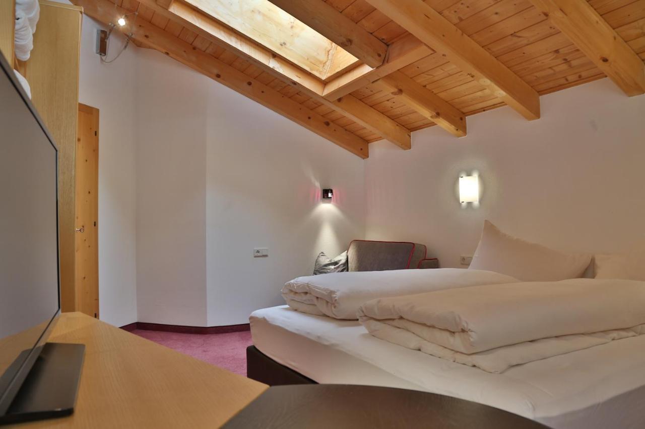 אישגל Alp Larain B&B מראה חיצוני תמונה
